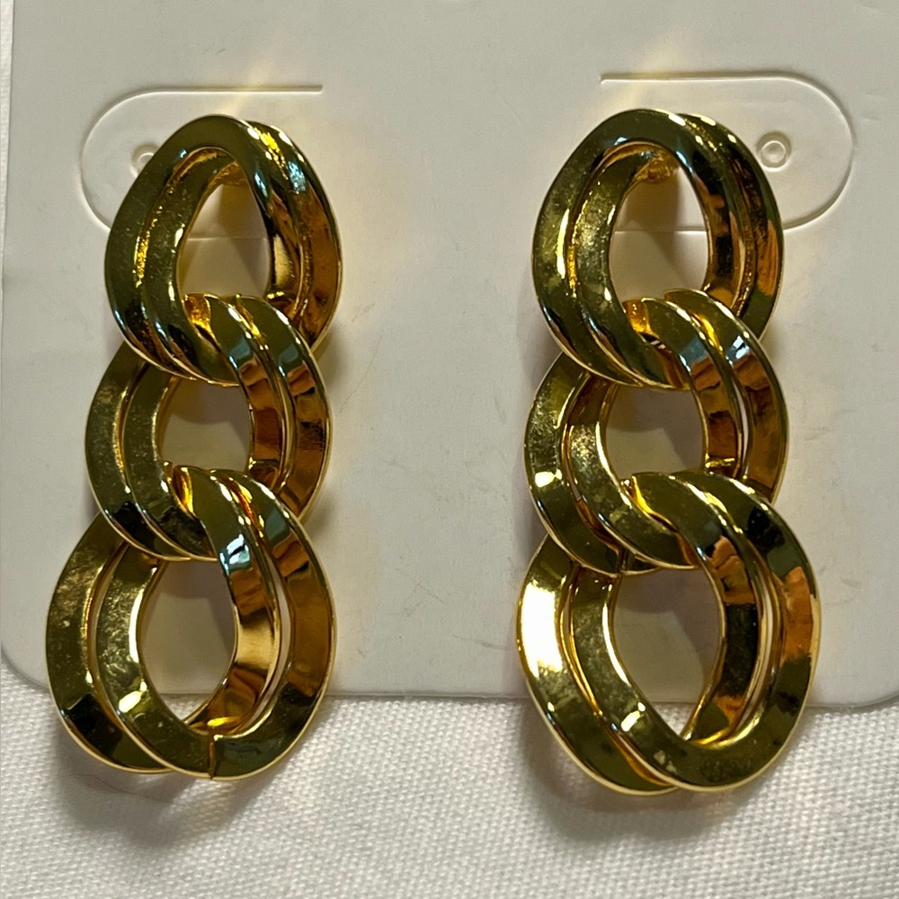 Monet Gold Toned Chain Link Earrings